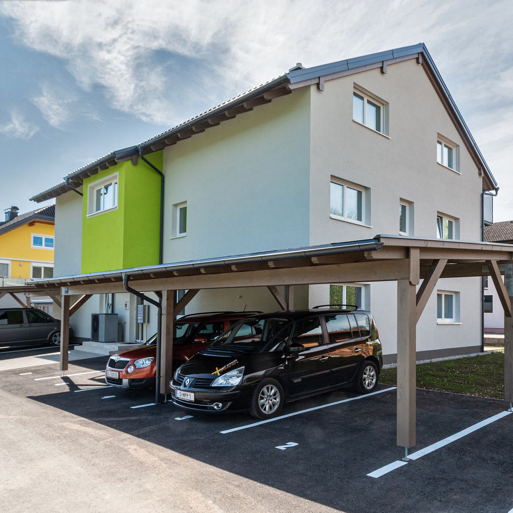 Mehrfamilienhaus